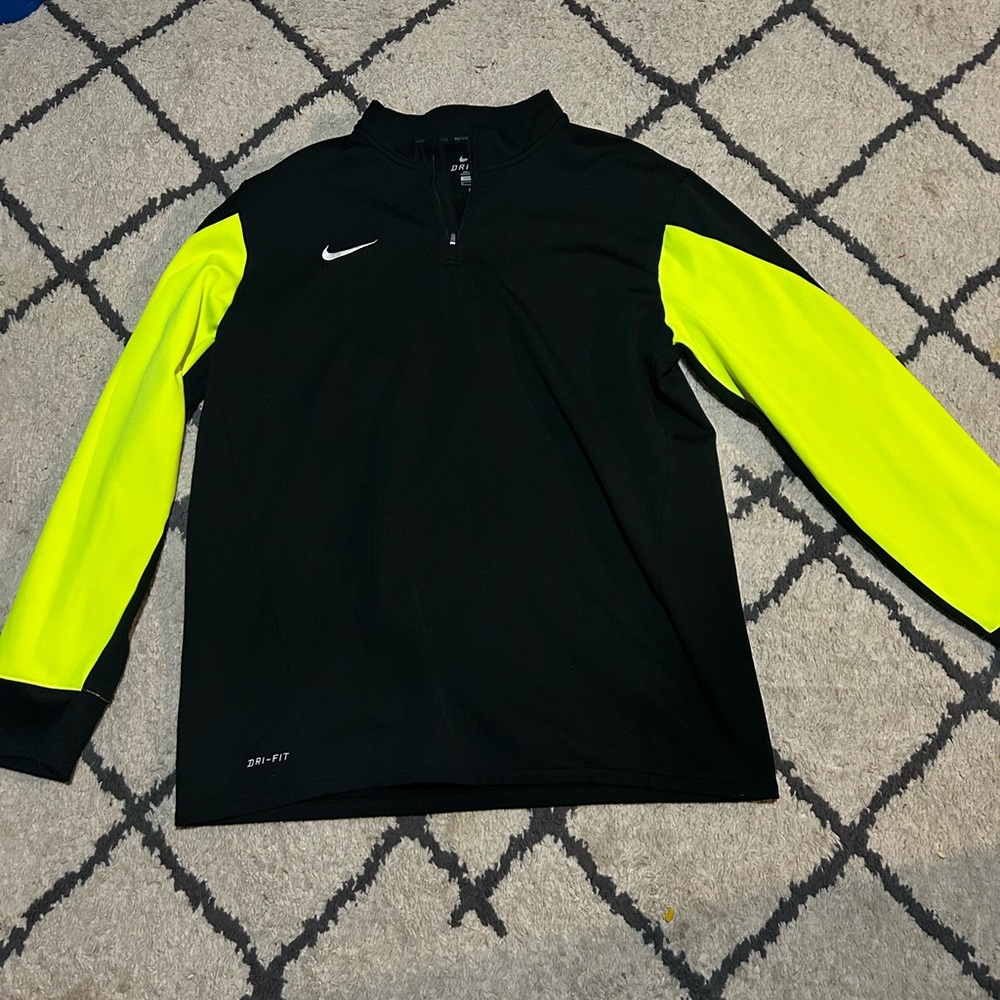 Like brand new! Nike dri fit